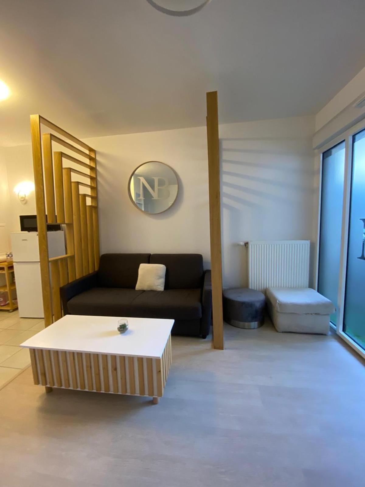 Spacieux Appart Terrasse Metro Hopital 4Pers Wifi Villejuif Exterior foto